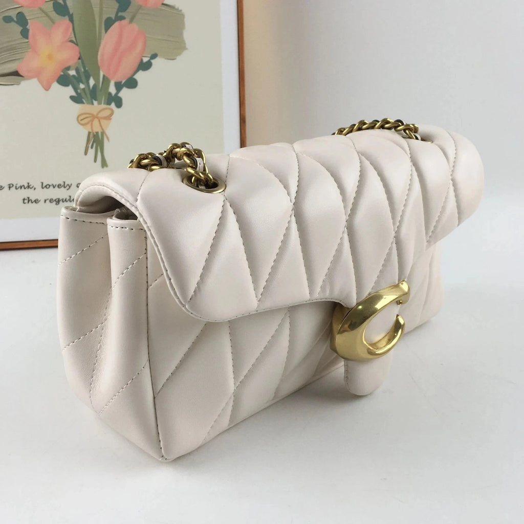 NWT Coach Tabby 26 Quilted Shoulder Bag Leather White/Gold CP150 outlet New