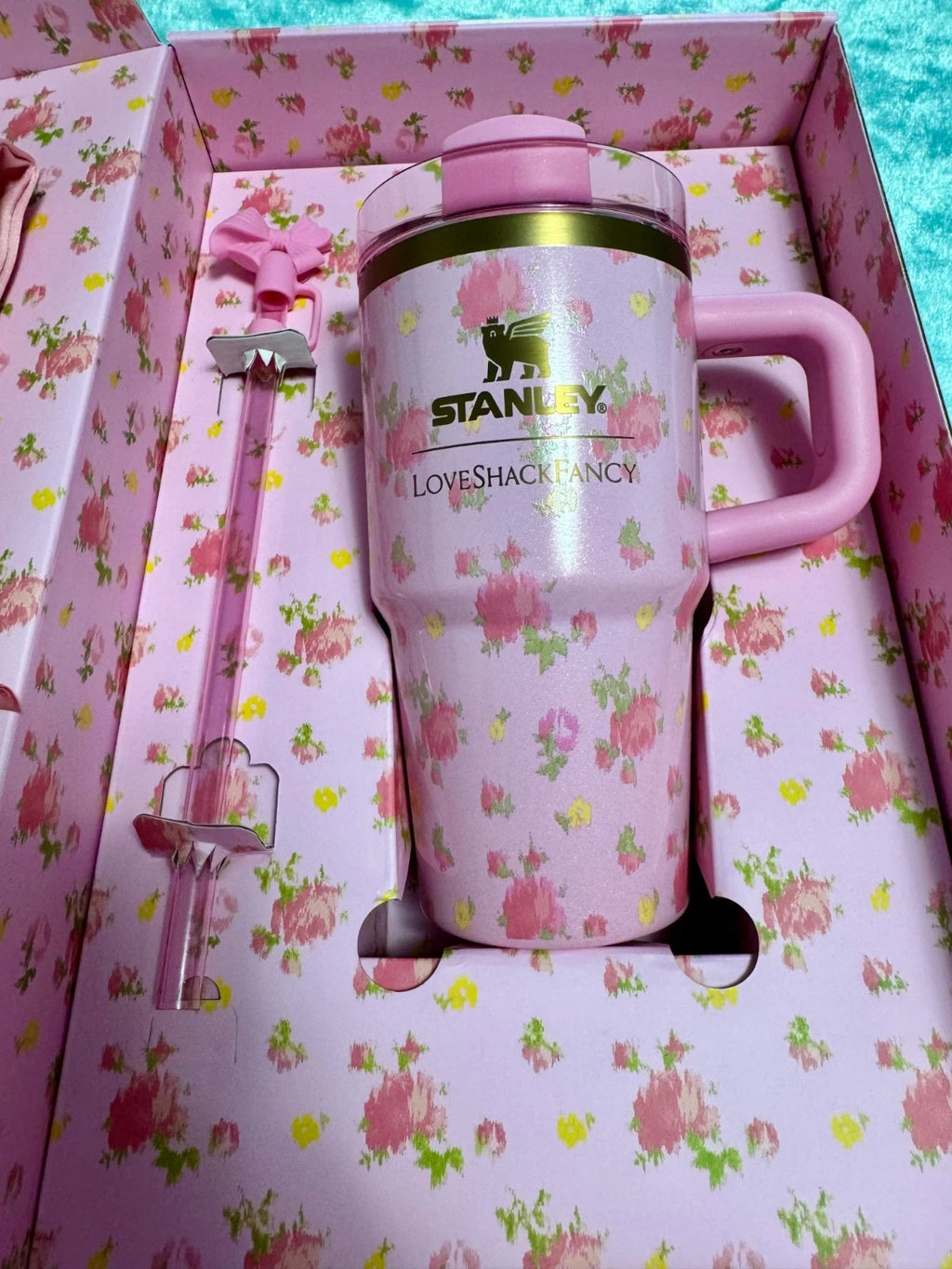Stanley x LoveShackFancy “Ibiza Sunset” 20 oz Quencher – Limited-Edition – New